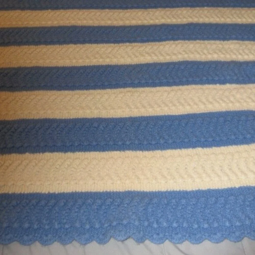 Handmade Crochet Afghan Throw‎ Striped Blanket 47x35 Cream Blue Scalloped Edges